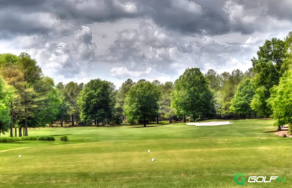 Lake Providence Country Club in Lake Providence, Louisiana — private, 9-hole golf course, designed by Dan Maples (1989)