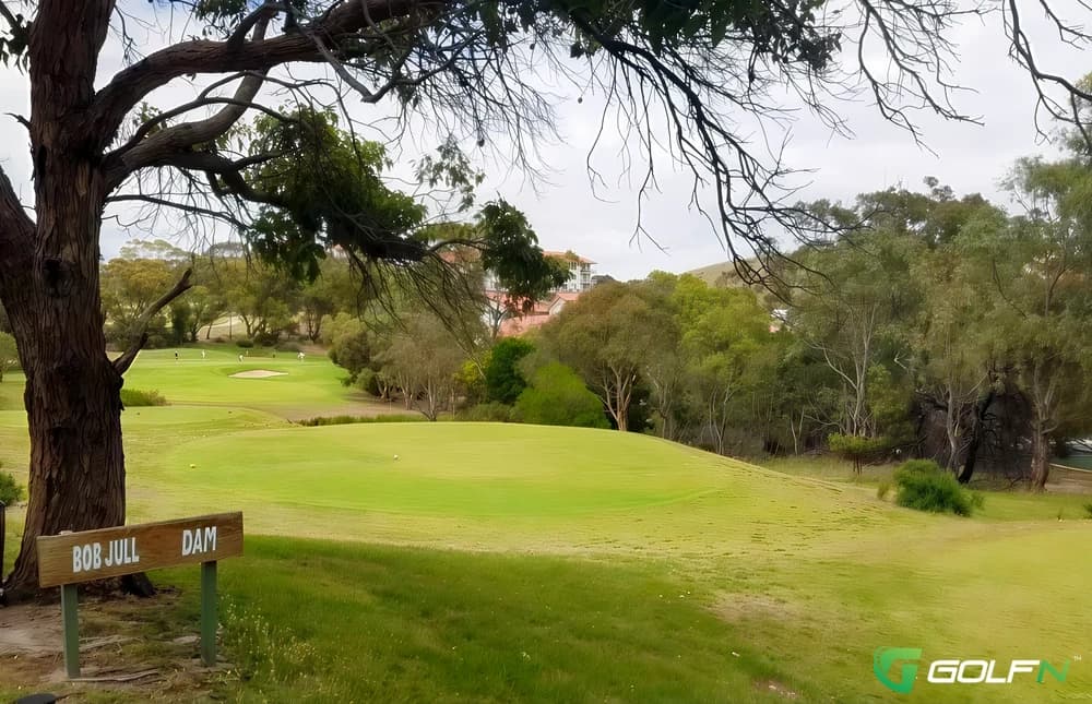 Eudunda Golf Club in Eudunda, South Australia β public, 18-hole golf course