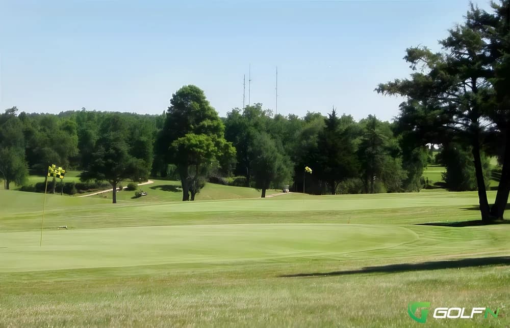 Lebanon Community Golf & Country Club in Lebanon, Missouri — semi-private, 18-hole golf course, designed by Bland Pittman