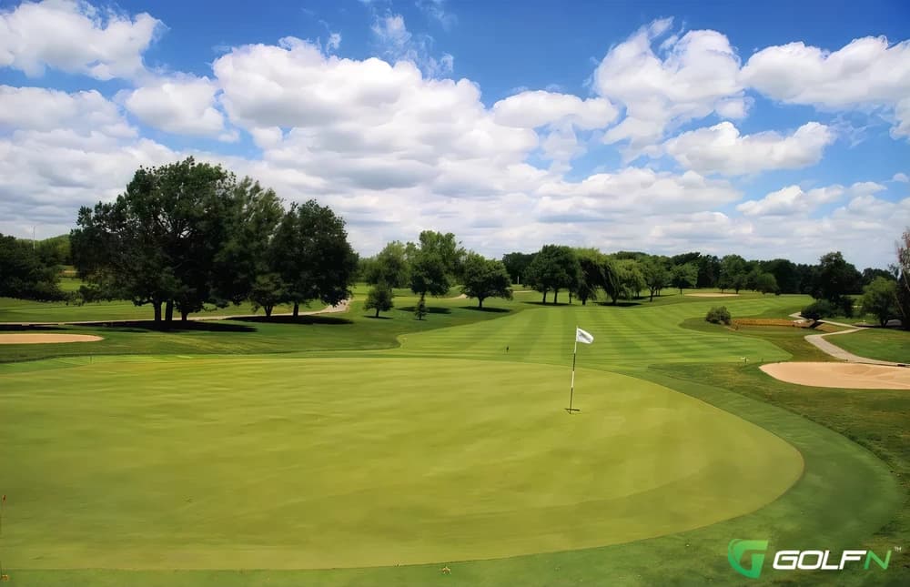 Balmoral Woods Country Club in Crete, Illinois — public, 18-hole golf course, designed by George Fazio