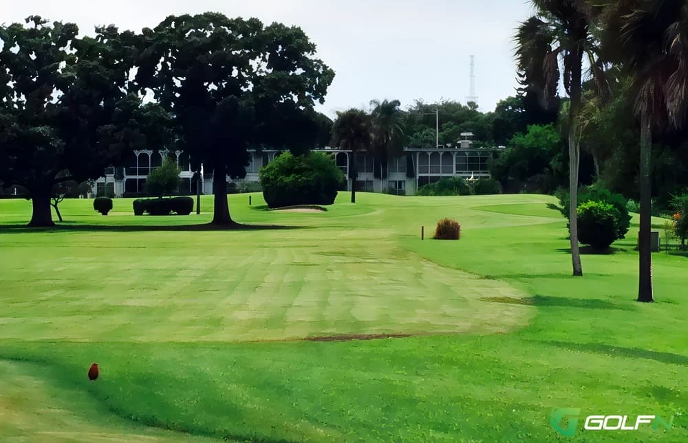 Village Green Golf Club in Sarasota, Florida — semi-private, 18-hole golf course, designed by William B. Lewis