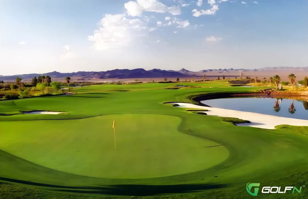 Desert Hawk - Boulder Creek Golf Club in Boulder City, Nevada — public, 27-hole golf course, designed by Mark Rathert (2003)