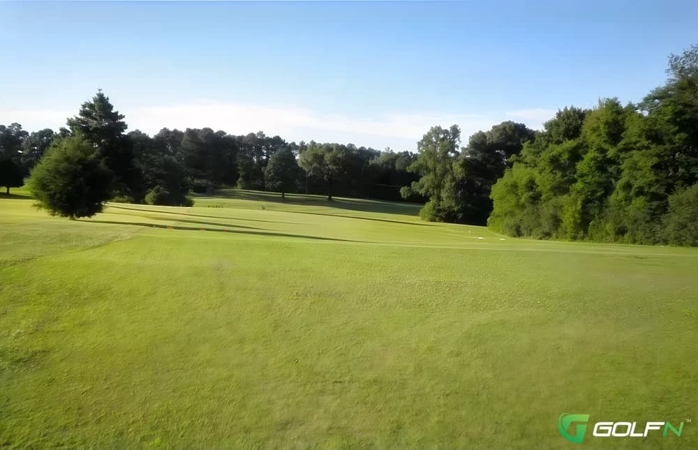 Sculley Golf Club in Jackson, Tennessee — public, 9-hole golf course