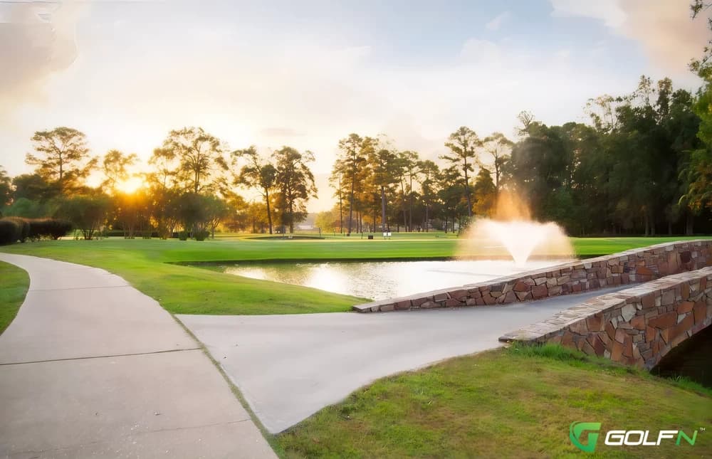 Newport Golf Country Club in Crosby, Texas — public, 18-hole golf course