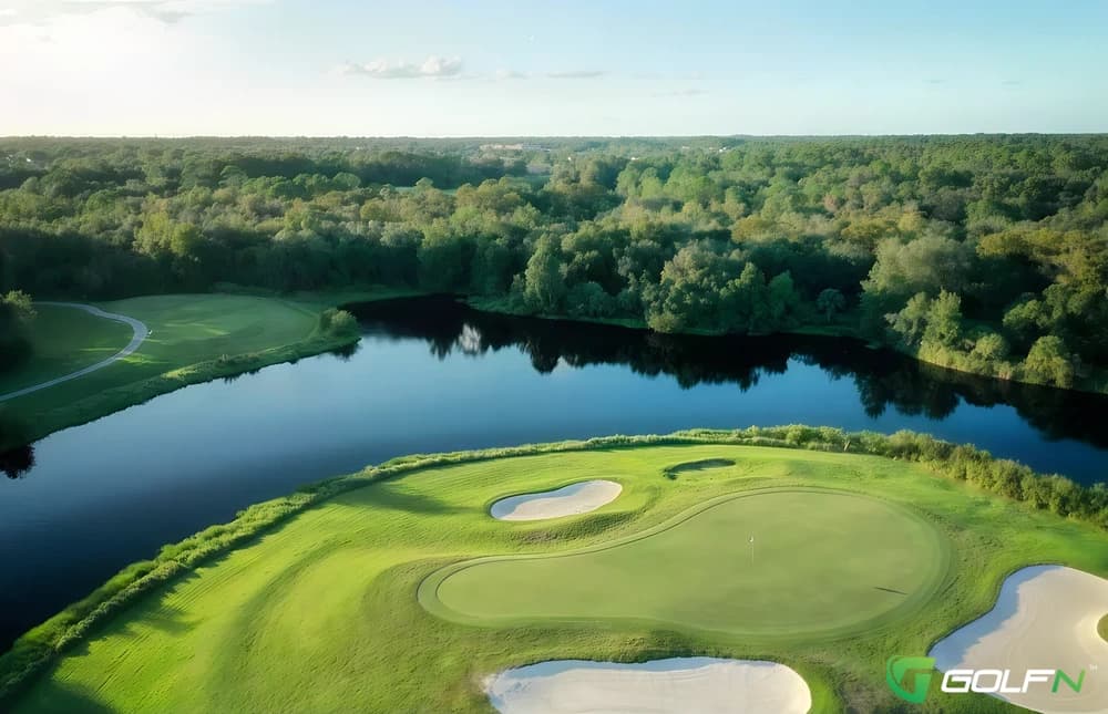Twin Rivers Golf Club in Oviedo, Florida — semi-private, 18-hole golf course, designed by Joe Lee