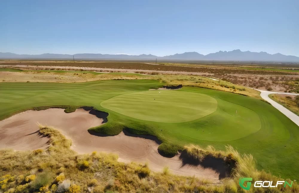 Red Hawk Golf Club in Las Cruces, New Mexico — semi-private, 18-hole golf course, designed by Ken Dye (2011)