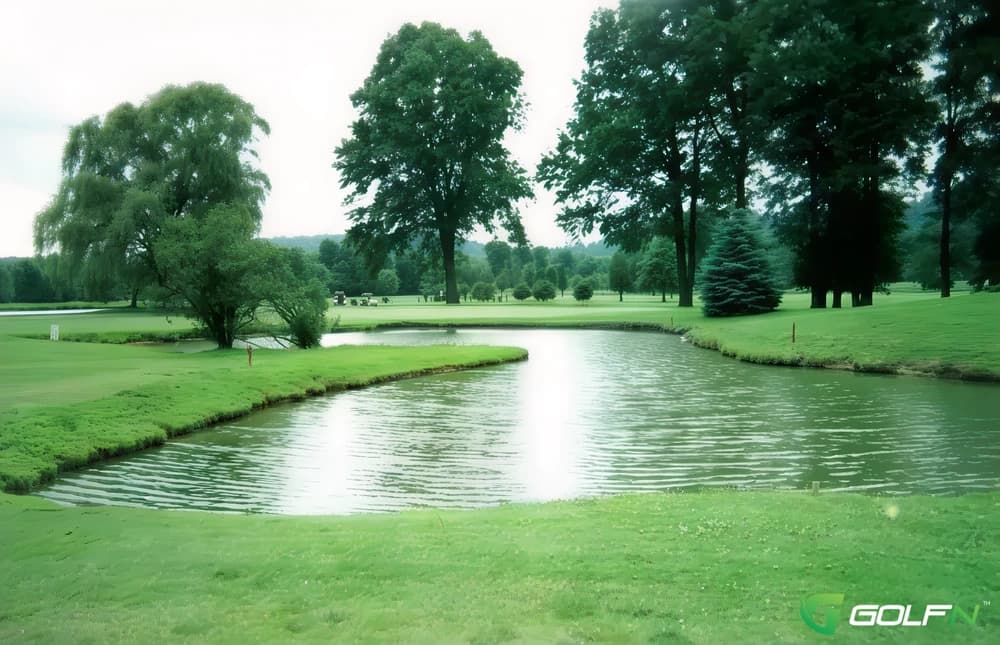 Fox Run Golf Course in Beaver Falls, Pennsylvania — public, 18-hole golf course