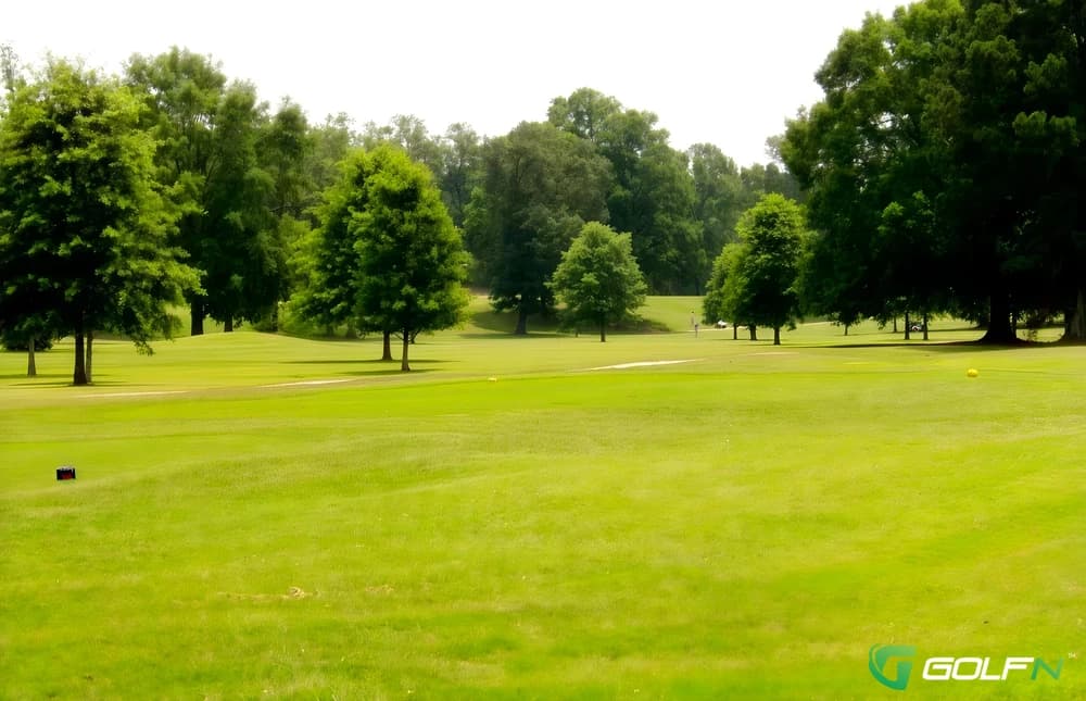 Jackson National Club in Jackson, Tennessee — semi-private, 18-hole golf course, designed by Jim Lipe (2008)
