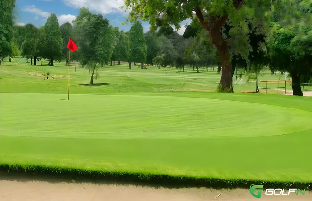 Whispering Lakes Golf Course in Ontario, California — public, 18-hole golf course