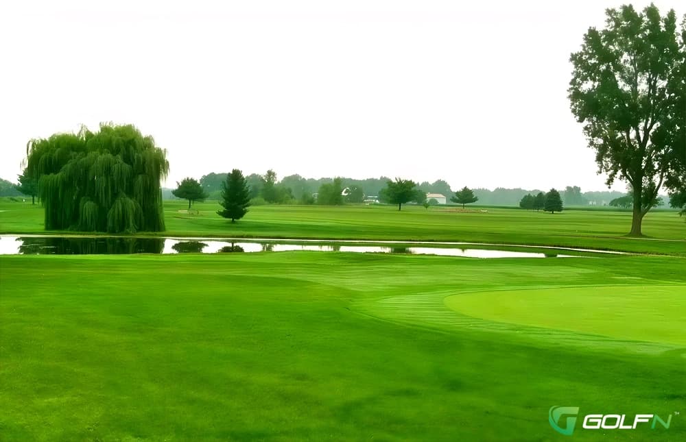 Raccoon Run Golf Course in Warsaw, Indiana — public, 18-hole golf course, designed by Vestil Stidham (1973)