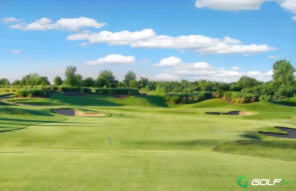 Shoal Creek Golf Course in Kansas City, Missouri — public, 18-hole golf course, designed by Steve Wolfard (2001)