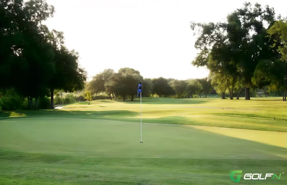Duck Creek Golf Club in Warren, Ohio — 18-hole golf course