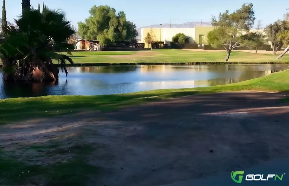 Cottonwood Golf Center in Moreno Valley, California — public, 9-hole golf course