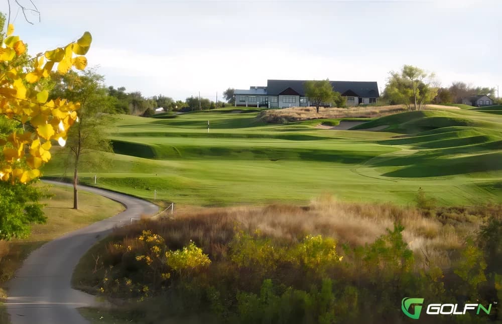 Tascosa Golf Club - Tascosa Course in Amarillo, Texas — private, 18-hole golf course, designed by Robert von Hagge (1985)