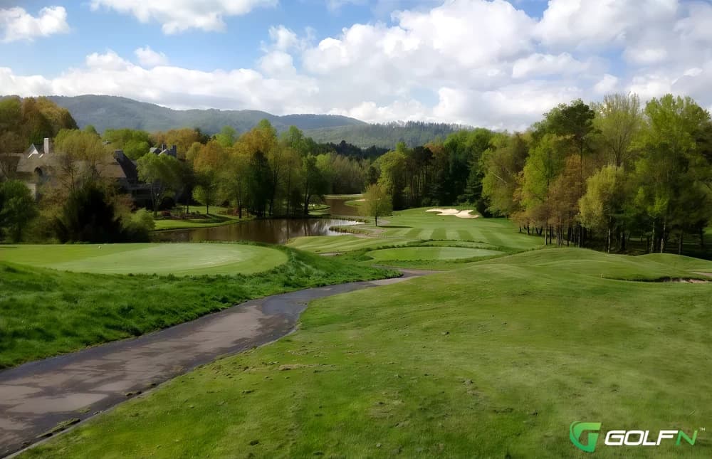 Reems Creek Golf Course in Weaverville, North Carolina — semi-private, 18-hole golf course, designed by Fred Hawtree (1989)