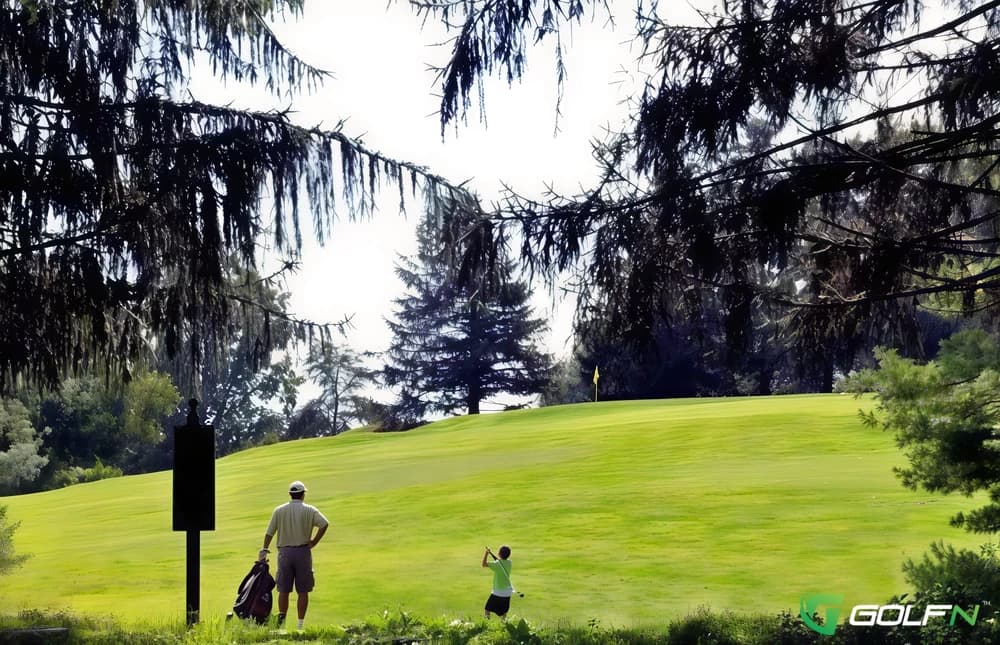 Standard Country Club in Louisville, Kentucky — private, 18-hole golf course