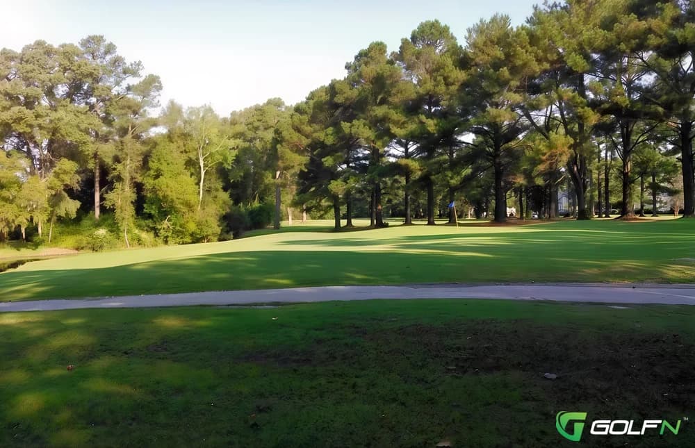 Rock Creek Golf & Country Club in Jacksonville, North Carolina — semi-private, 18-hole golf course, designed by Jerry Turner (1974)