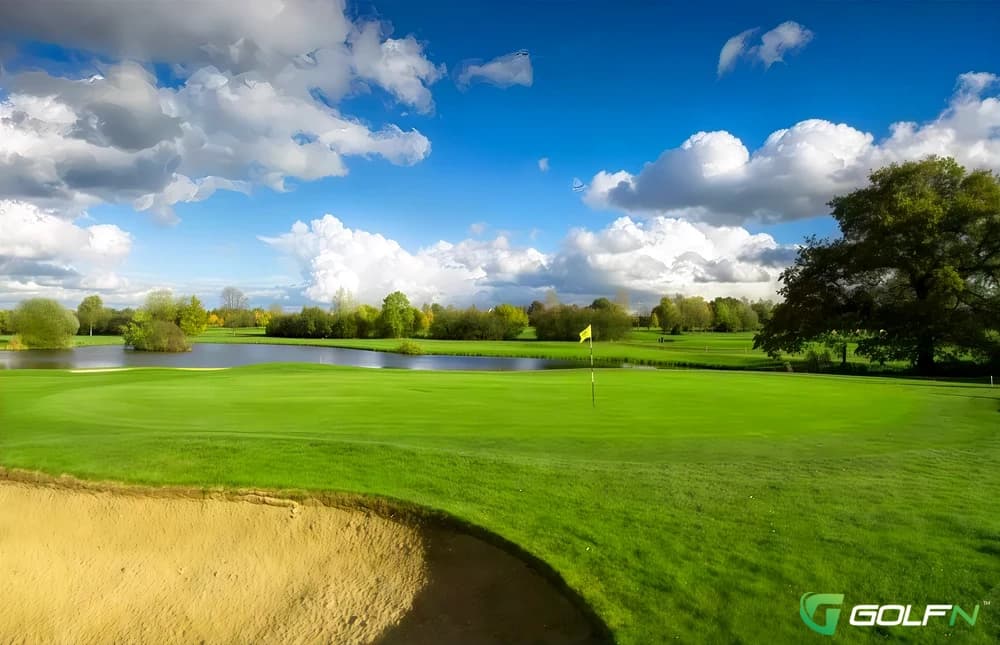 Priors - Stapleford Abbotts in Stapleford Abbotts, England — private, 18-hole golf course, designed by Howard Swan (1989)