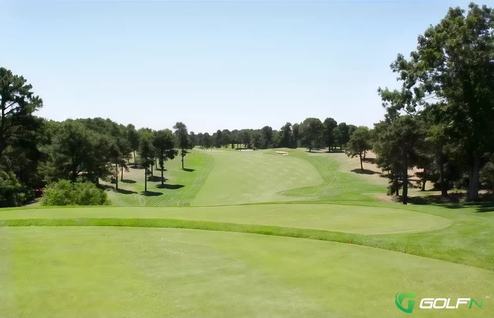 Gabriola Golf & Country Club in Gabriola, British Columbia — semi-private, 9-hole golf course, designed by Dennis Highlands
