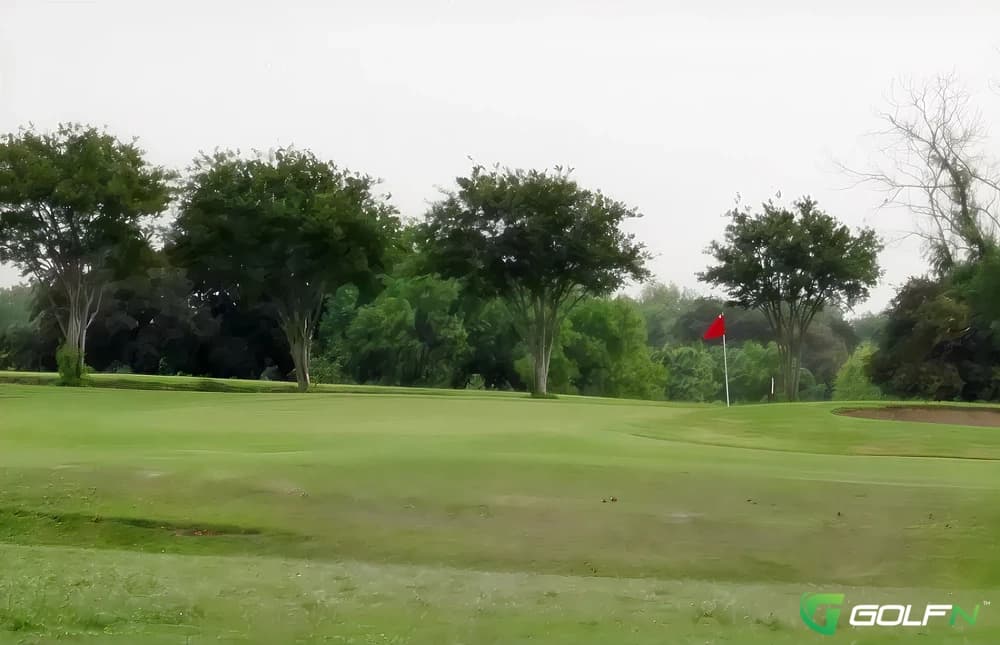 River Hills Country Club in Corpus Christi, Texas — private, 18-hole golf course, designed by Warren Cantrell