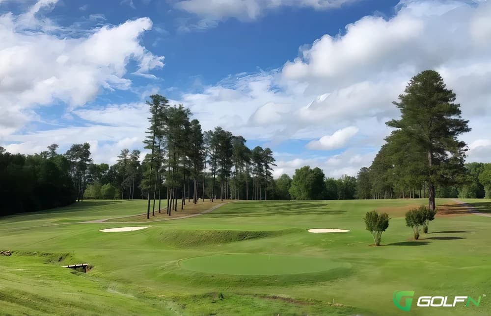 Kings Mountain Country Club in Kings Mountain, North Carolina — semi-private, 18-hole golf course, designed by Dan Maples (1974)
